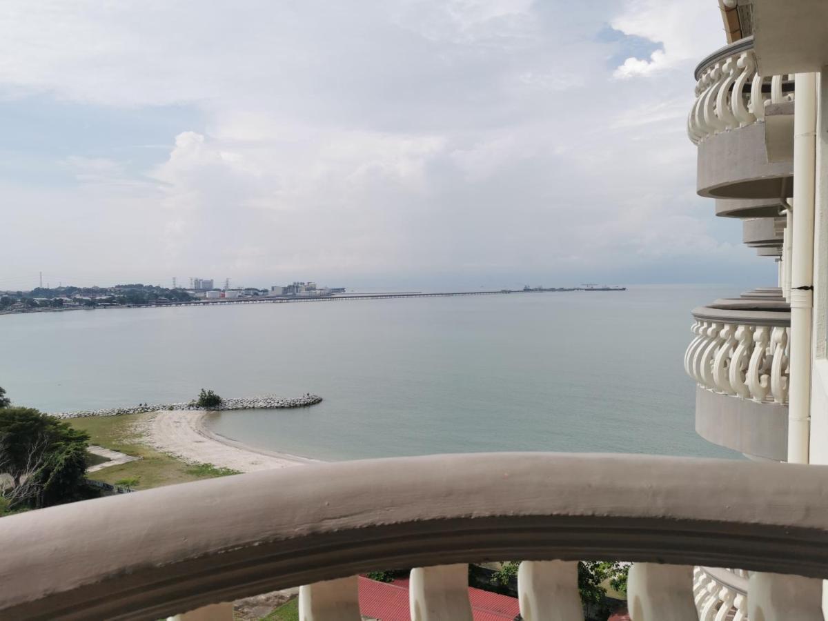 Beach View Private Apartment Петалинг Джая Екстериор снимка