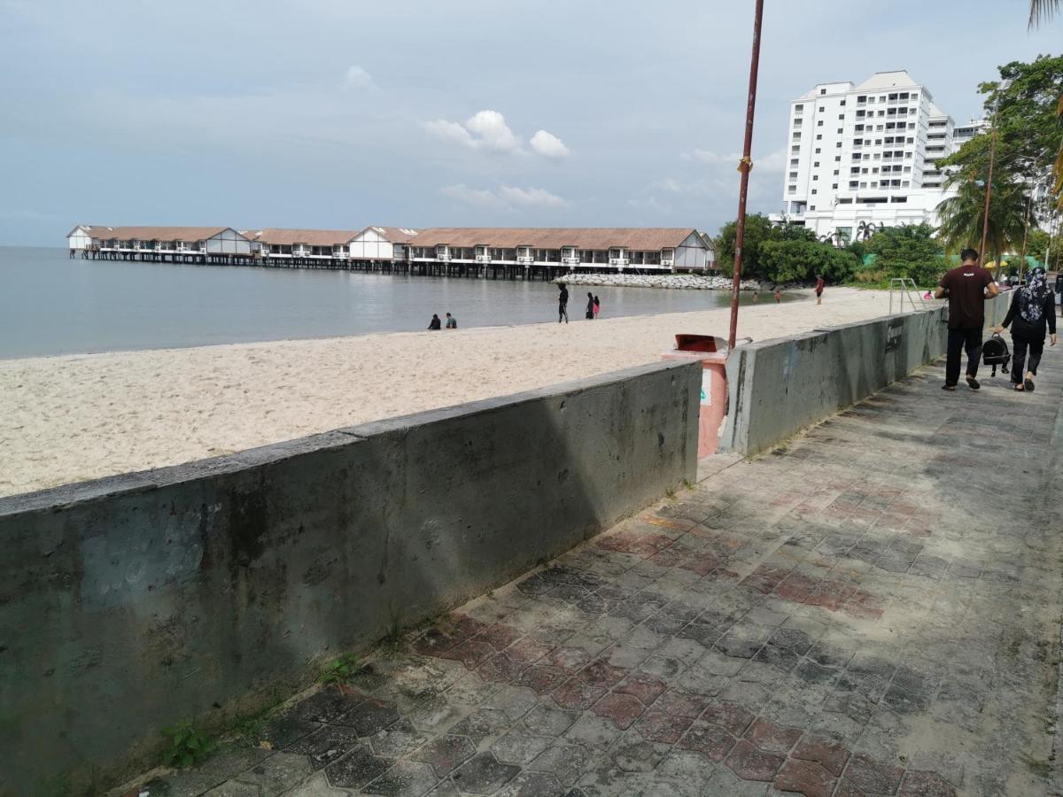 Beach View Private Apartment Петалинг Джая Екстериор снимка